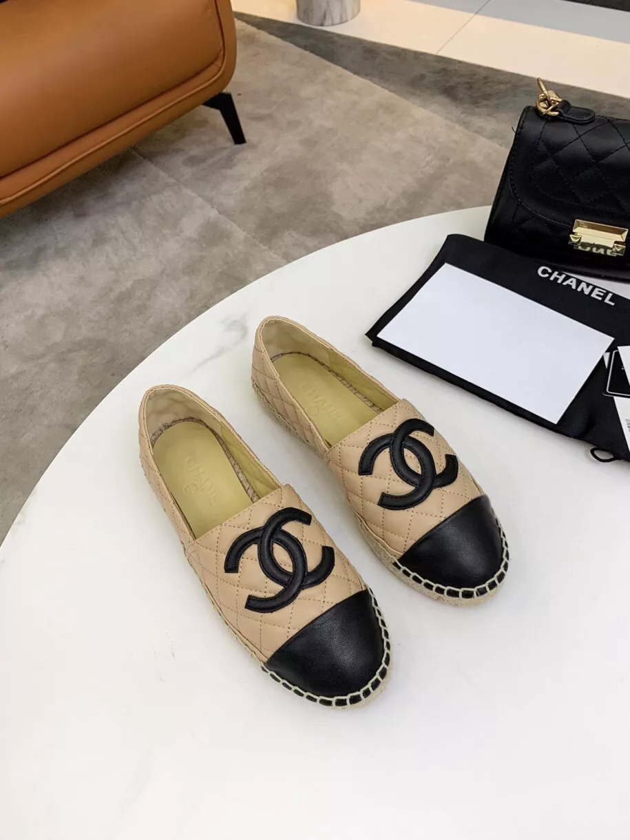 chanel flat chaussures pour femme s_12761b31